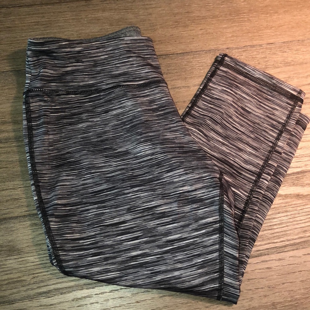 Tek Gear capri length leggings